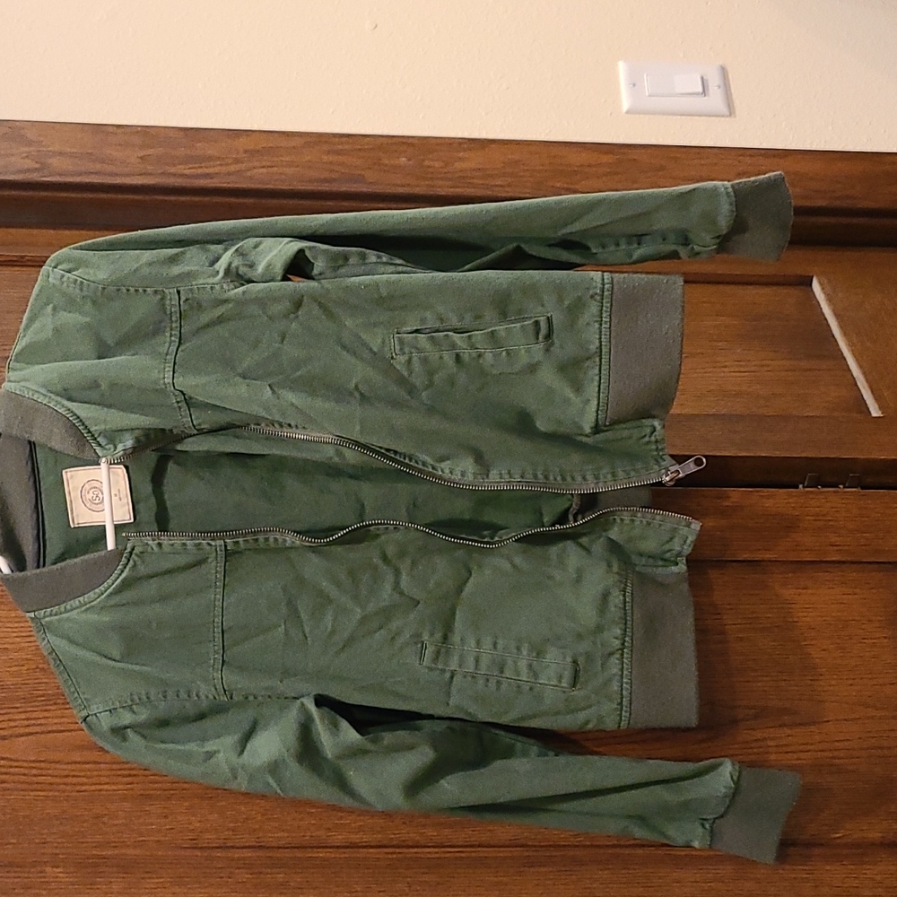 So jacket - Picture 1 of 2